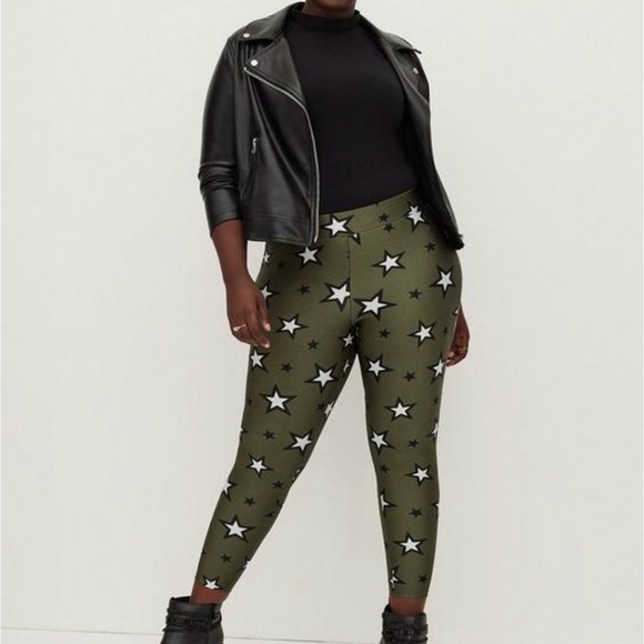 Torrid Olive Green Star Print Leggings - Picture 2 of 2